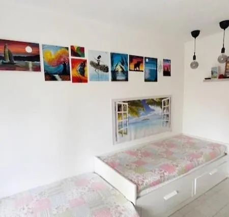 Panorama Zamardi, Kilatas A Tora, Terasz