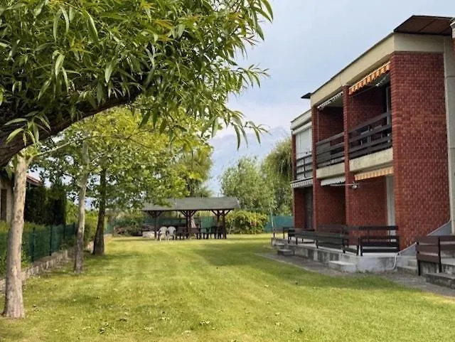 Panoráma Zamárdi, Kilátás A Tóra, Terasz *