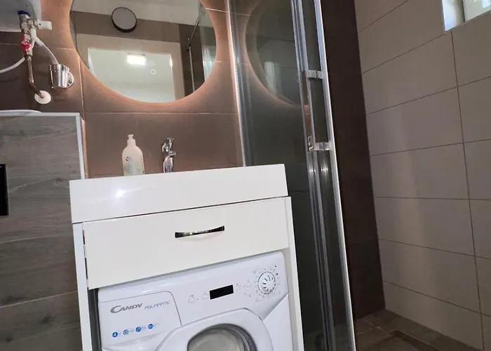 Panoráma Zamárdi, Kilátás A Tóra, Terasz